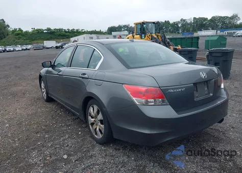 2009 Honda Accord 2.4 Ex-L z USA, uszkodzony, nr VIN 1HGCP26819A195584